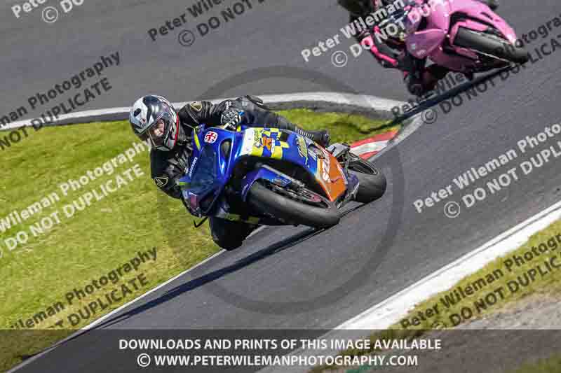 cadwell no limits trackday;cadwell park;cadwell park photographs;cadwell trackday photographs;enduro digital images;event digital images;eventdigitalimages;no limits trackdays;peter wileman photography;racing digital images;trackday digital images;trackday photos